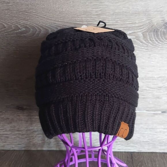 C.C Black Knit Beanie One Size - Picture 1 of 4